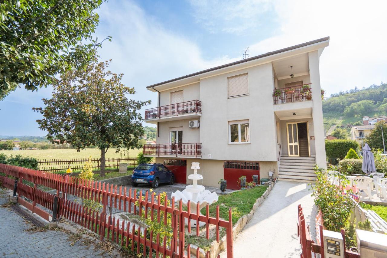 Private Parking, With Hill View Apartamento Alba  Exterior foto